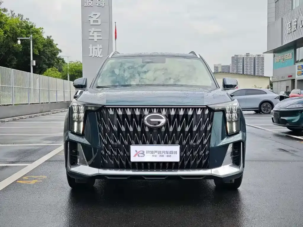 GAC Motor Trumpchi GS8 — фото 2