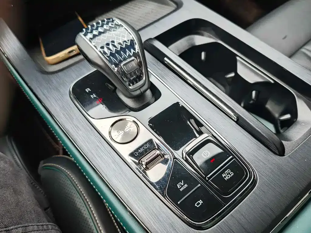 GAC Motor Trumpchi GS8 — фото 8