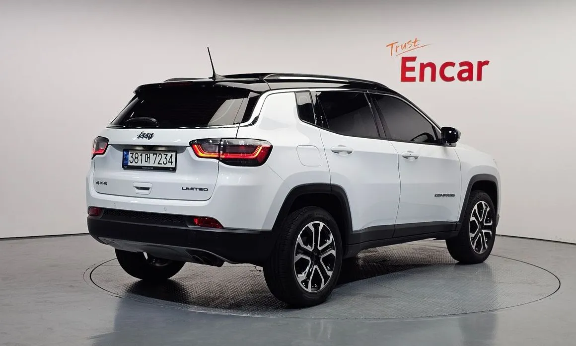 Jeep Compass 2022 из KR, фото 3