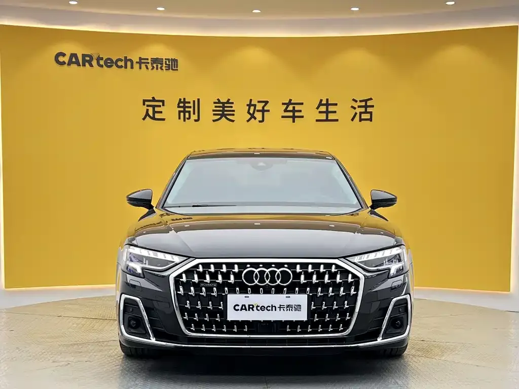 Audi A8 — фото 6