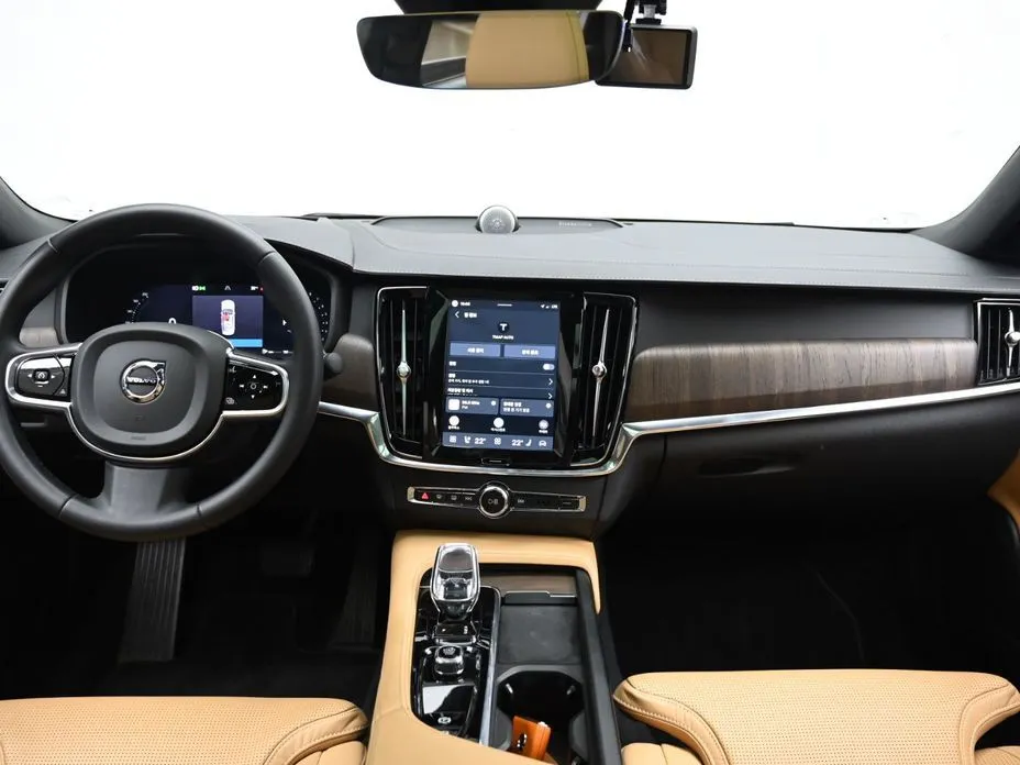 Volvo S90 2023 из KR, фото 7