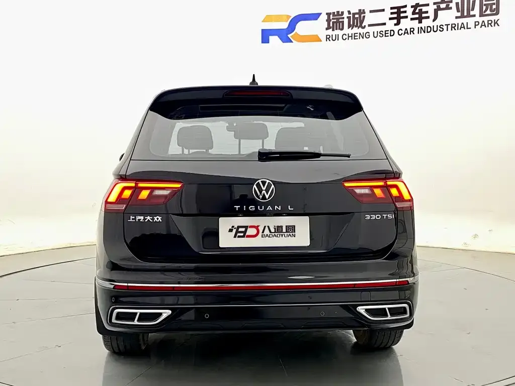 Volkswagen Tiguan L — фото 5