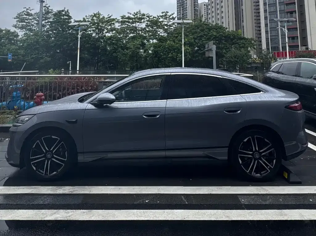 BYD Qin L — фото 4