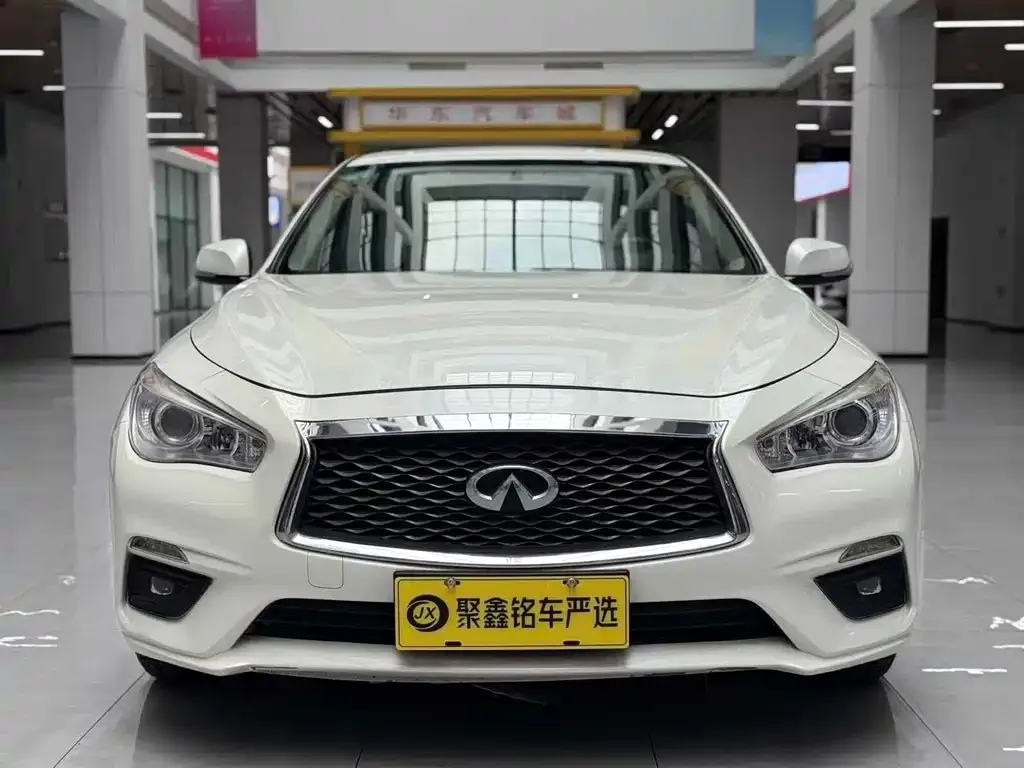 Infiniti Q50L — фото 2
