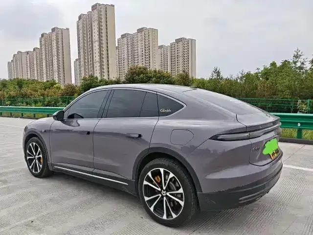 NIO EC6 — фото 8