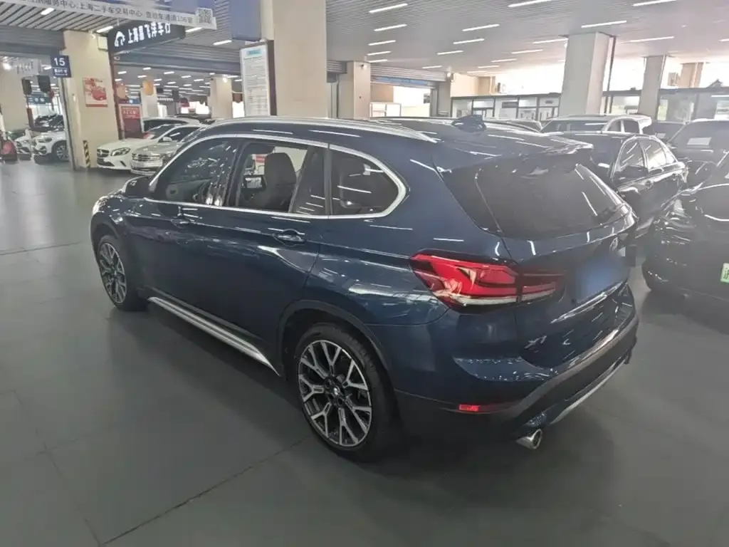 BMW X1 — фото 4