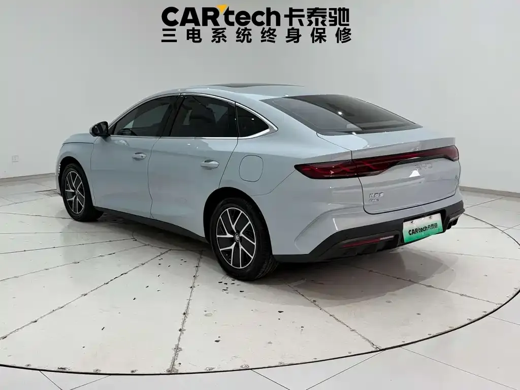 BYD Qin L — фото 9
