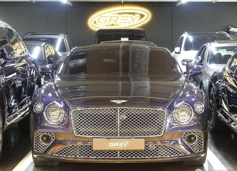 Bentley Continental — фото 1