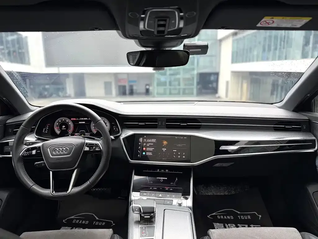 Audi A6L — фото 5