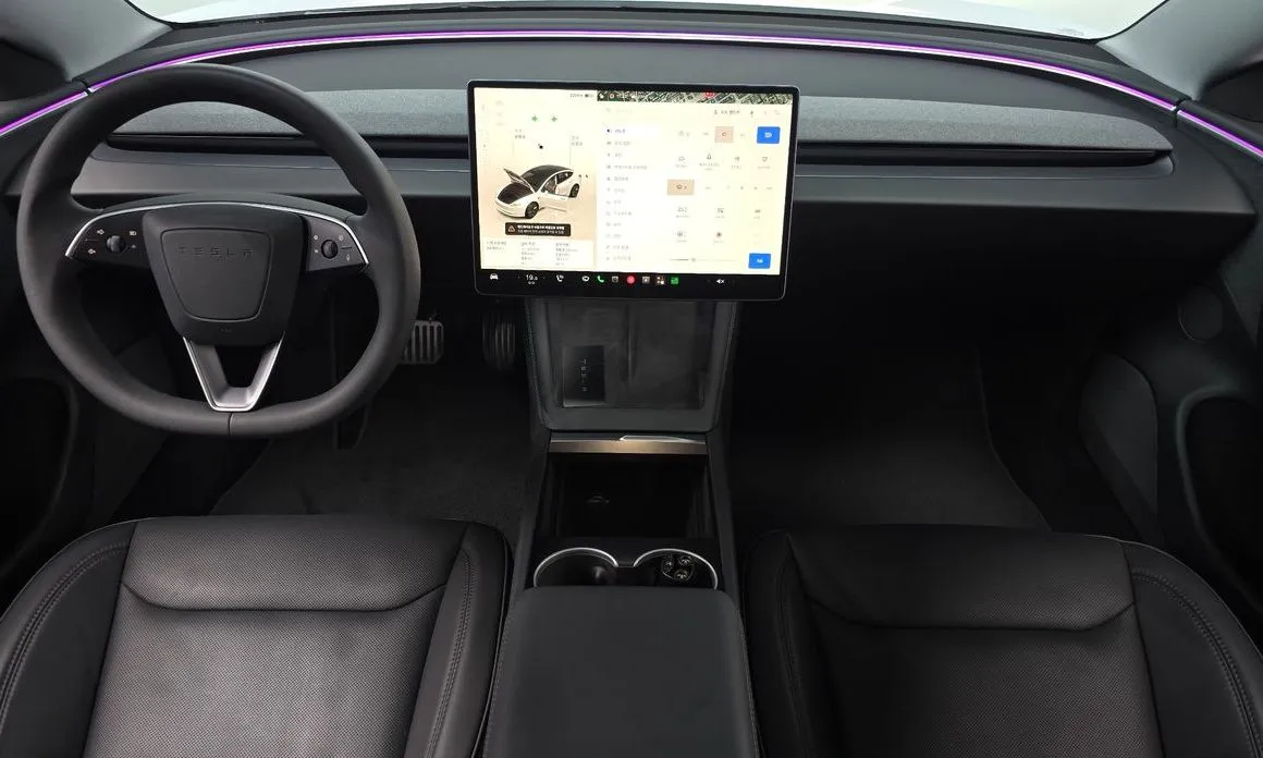 Tesla Model 3 — фото 9