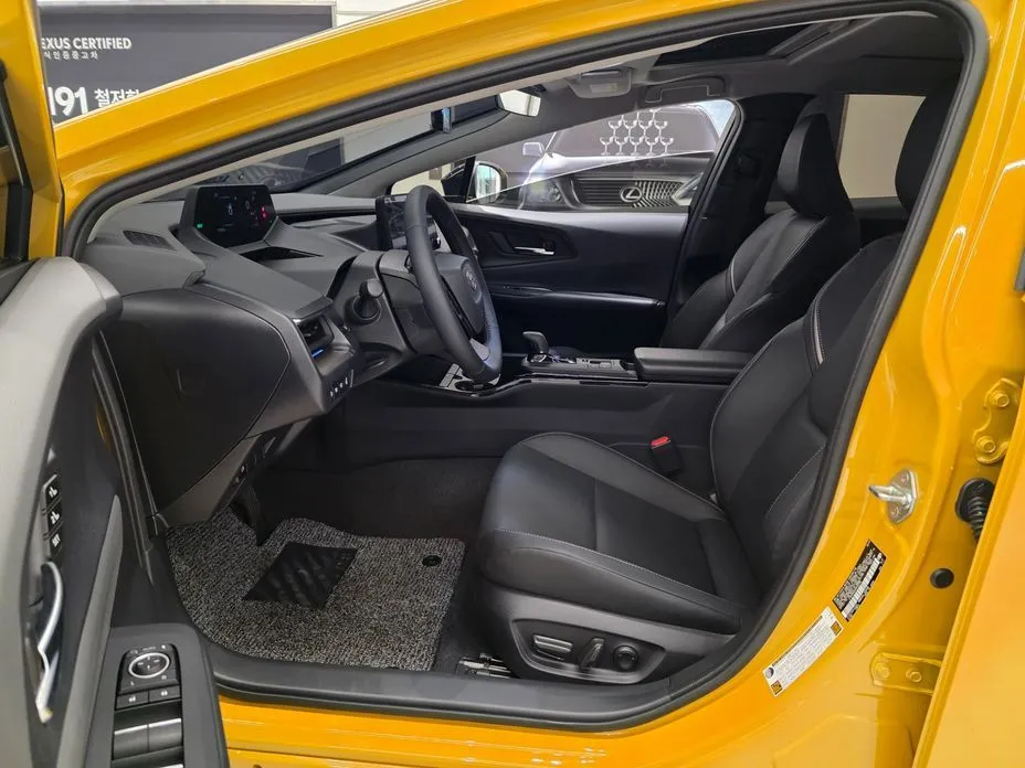 Toyota Prius — фото 3