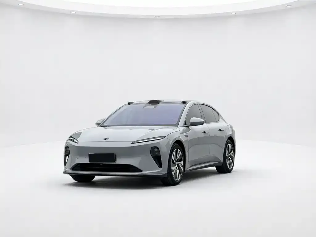 NIO ET5