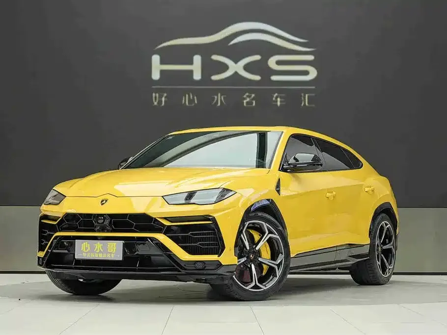 Lamborghini Urus — фото 1