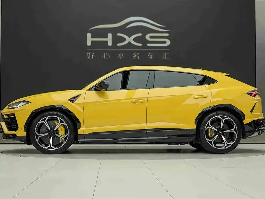Lamborghini Urus — фото 3