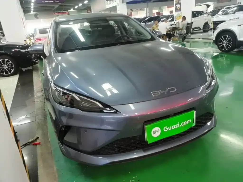 BYD Seal 05 DM-i — фото 3