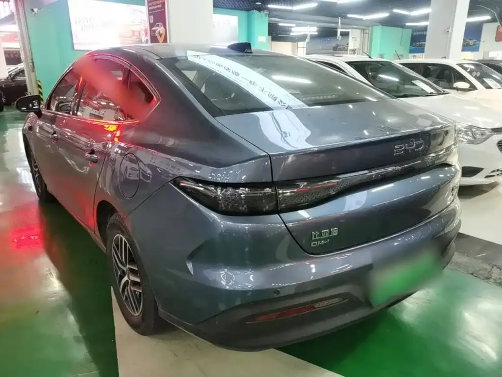 BYD Seal 05 DM-i — фото 10