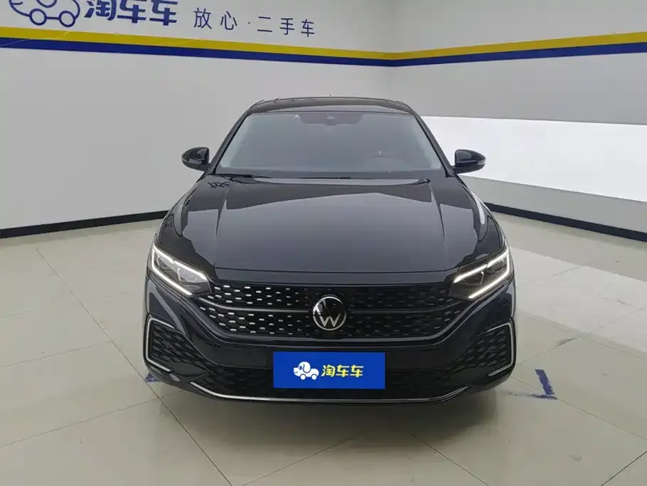 Volkswagen Passat — фото 6