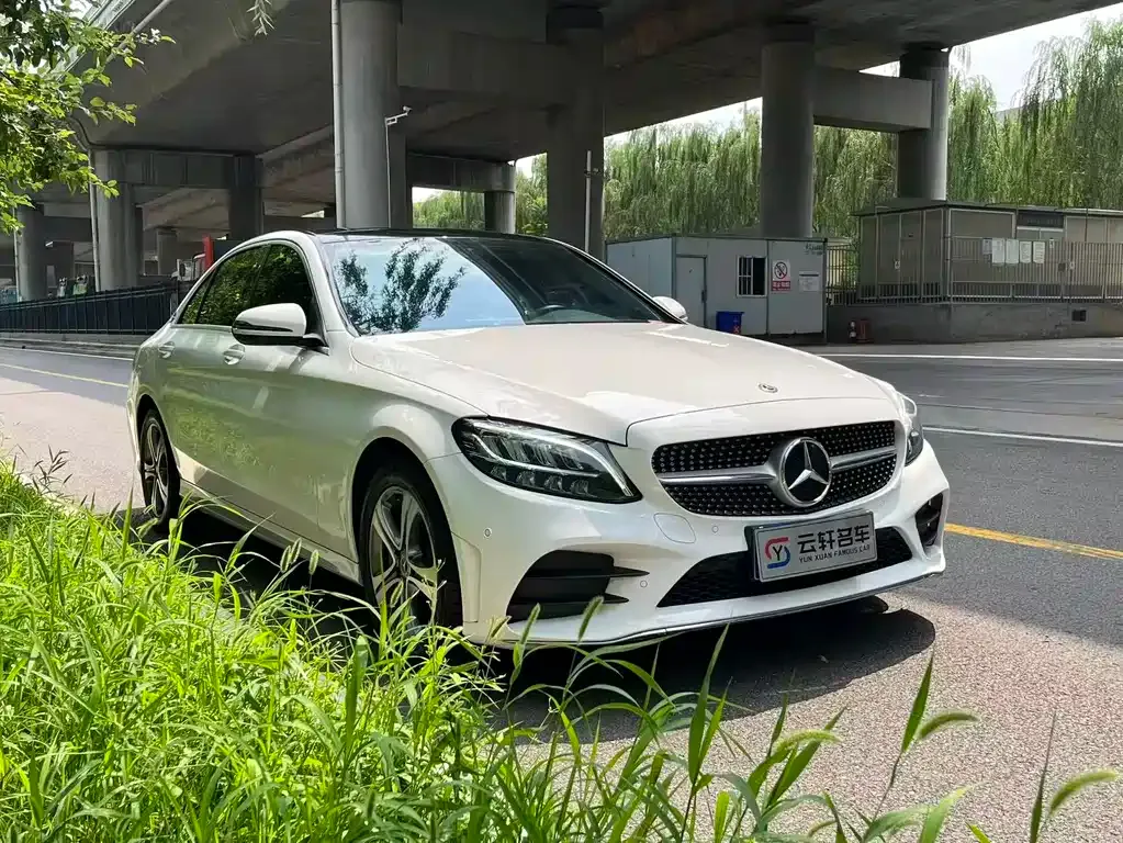 Mercedes-Benz C-Class — фото 3