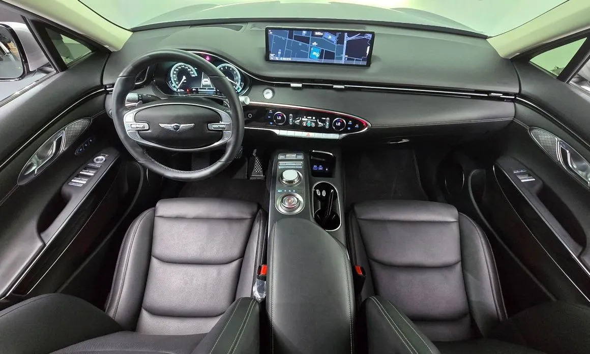 Genesis GV70 — фото 10