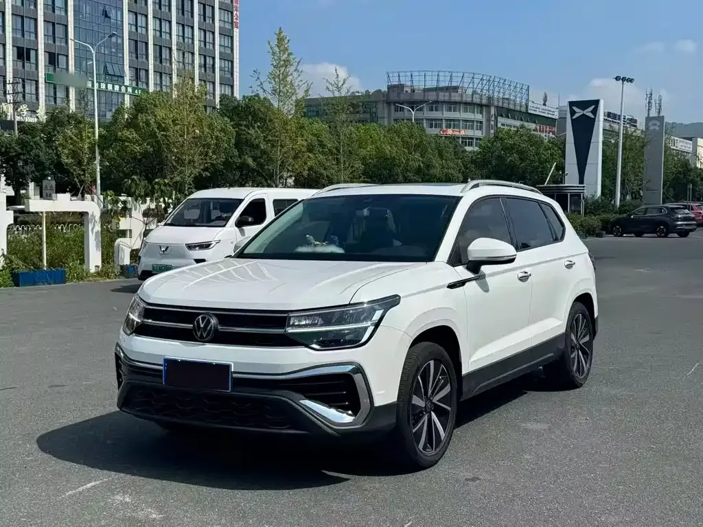 Volkswagen Tharu — фото 1