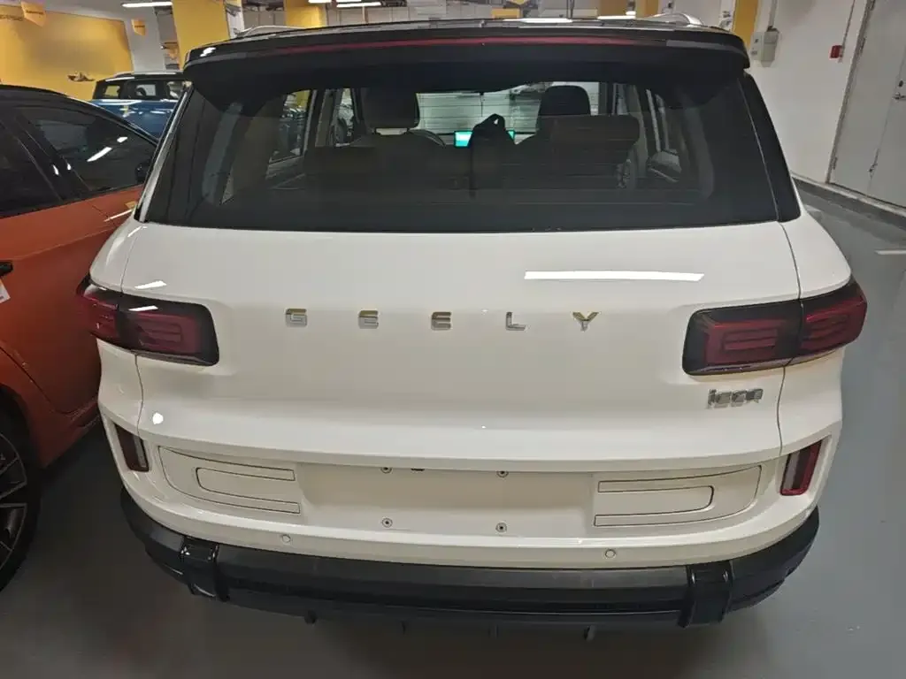 Geely Icon — фото 6
