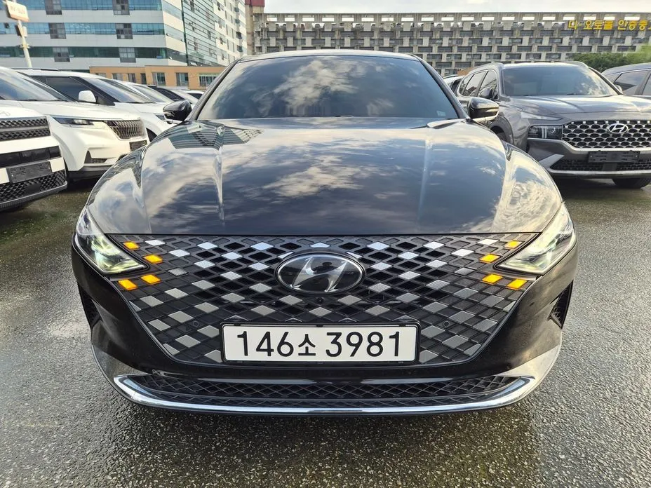 Hyundai Grandeur — фото 1