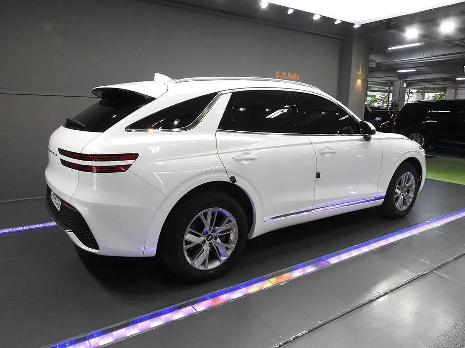 Genesis GV70 2022 из KR, фото 2