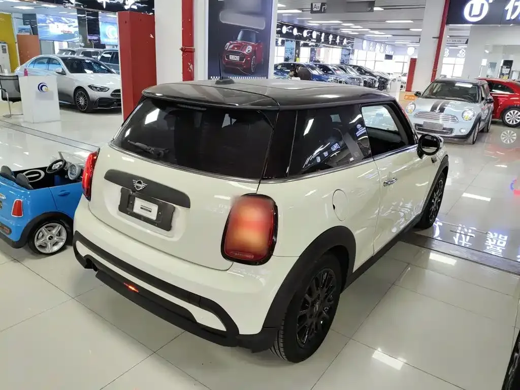 MINI Cooper (3-door) — фото 10