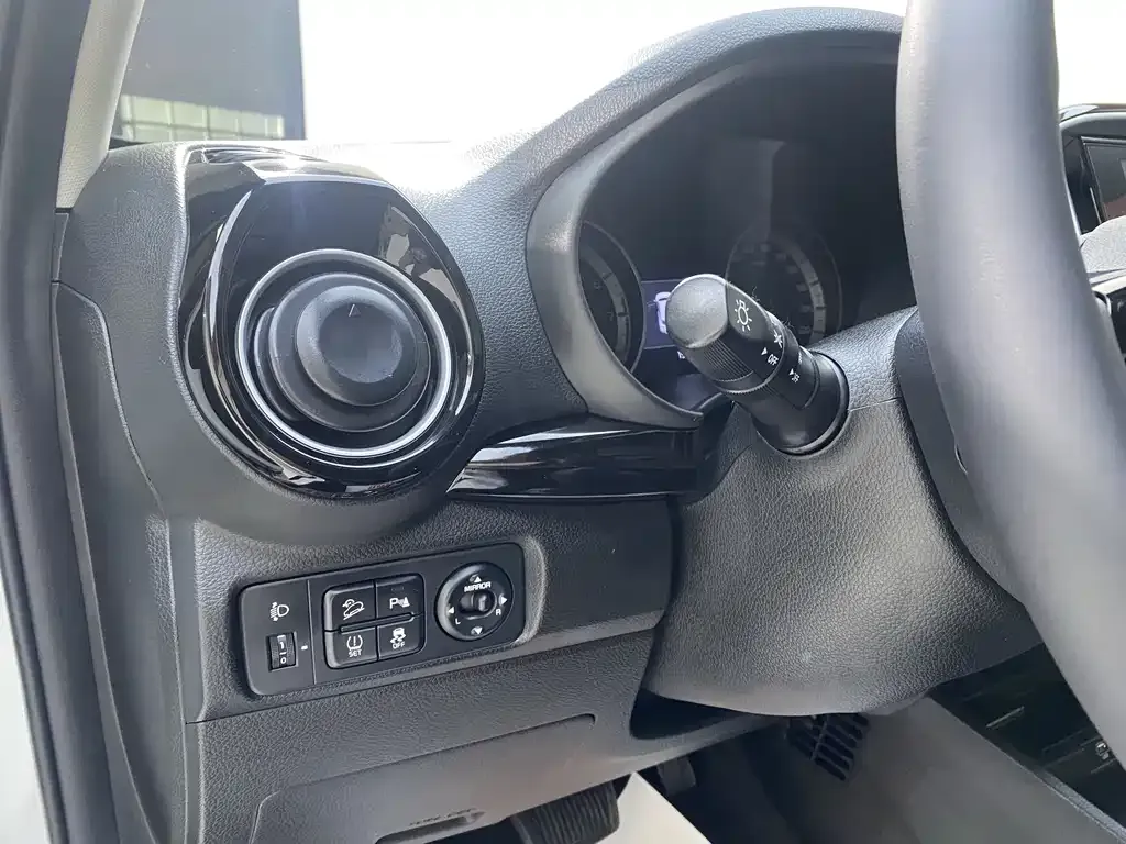 Kia KX1 — фото 10