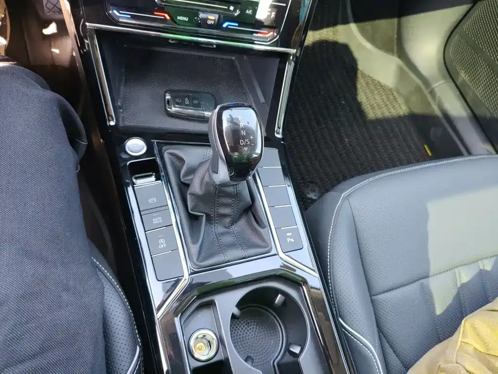 Volkswagen Passat — фото 3