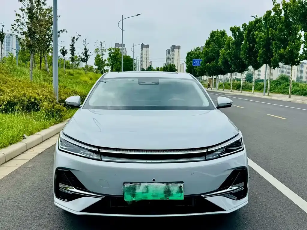 Geely 银河A7 EM — фото 9