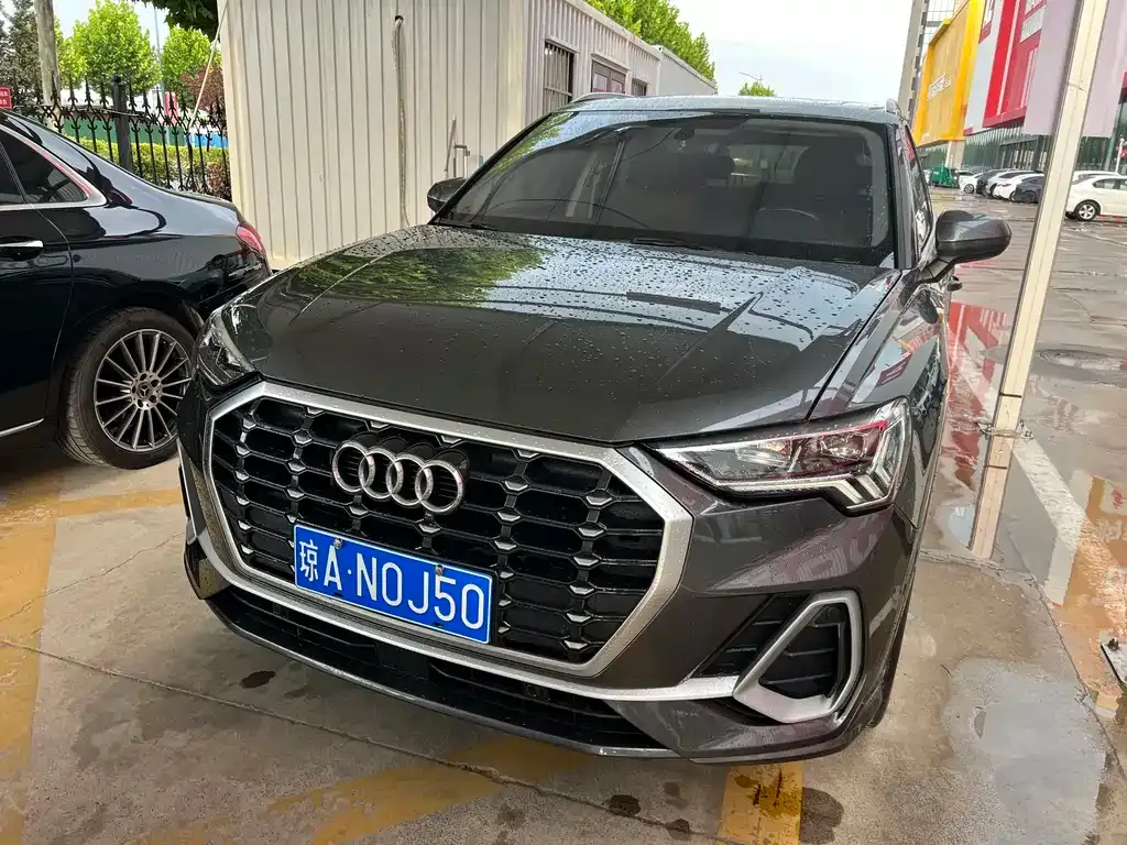 Audi Q3 — фото 7
