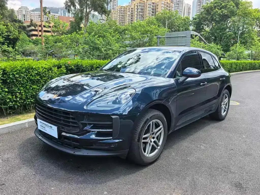 Porsche Macan — фото 1