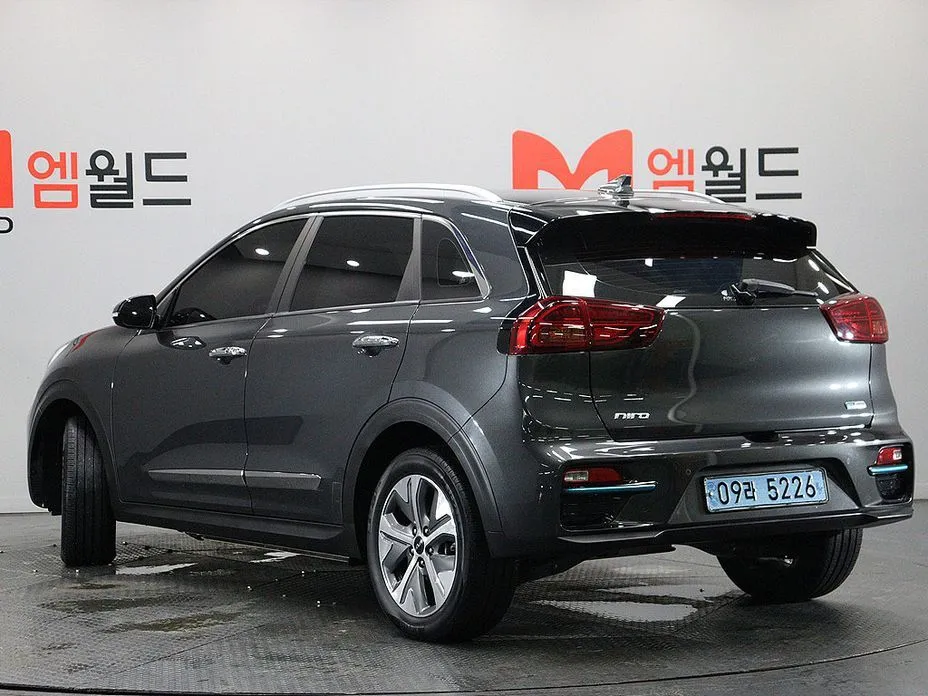 Kia Niro — фото 4