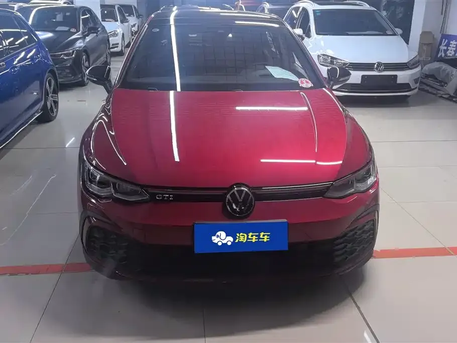 Volkswagen Golf GTI — фото 7