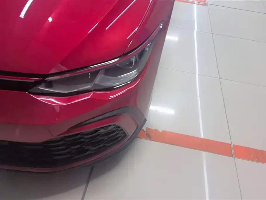 Volkswagen Golf GTI — фото 5