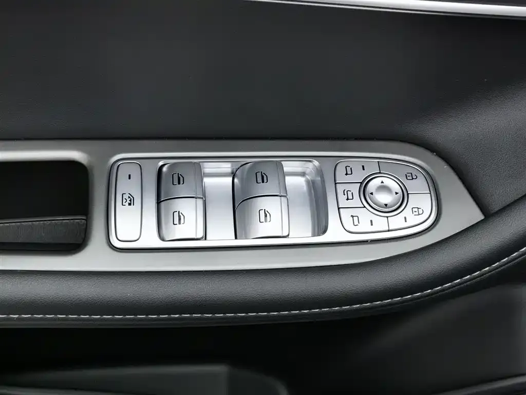 Chery Tiggo 8 PRO — фото 10