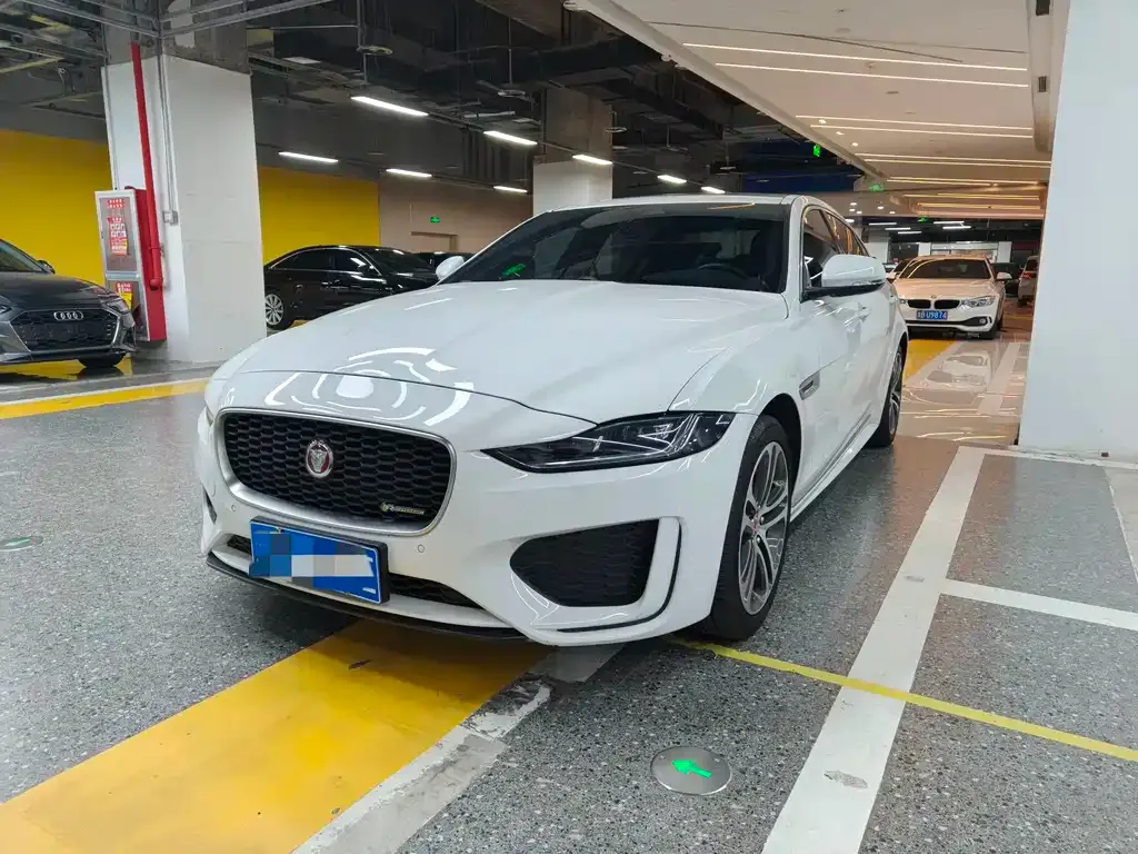 Jaguar XEL — фото 1