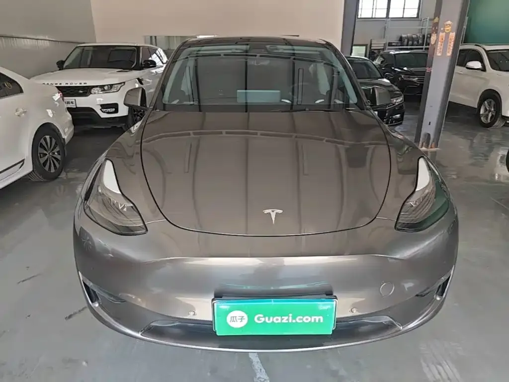 Tesla Model Y — фото 5