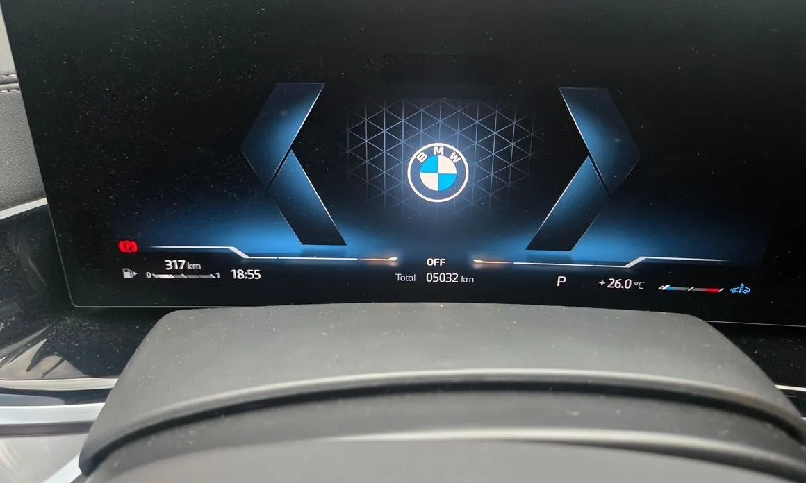 BMW X5 — фото 8