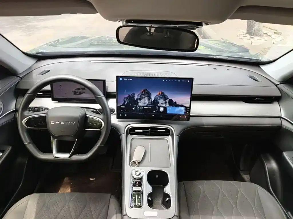 Chery Tiggo 8 PLUS — фото 10