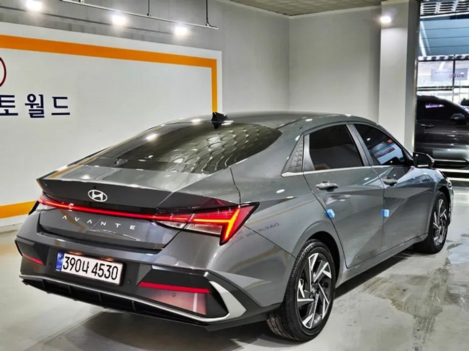 Hyundai AVANTE — фото 5