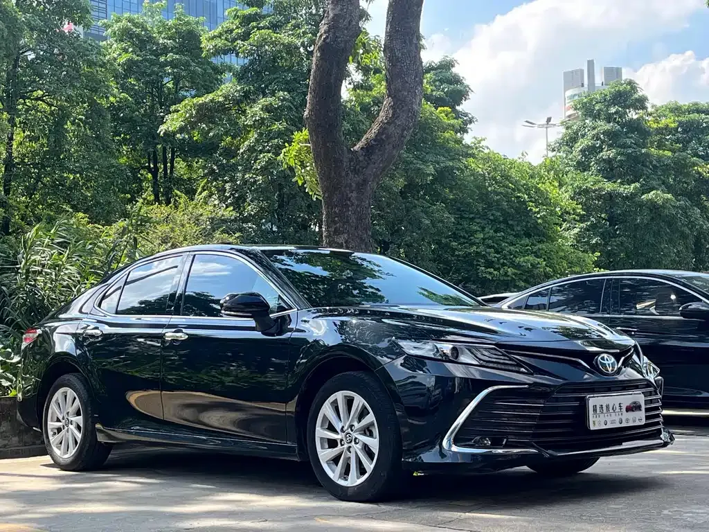 Toyota Camry 2023 из CN, фото 9