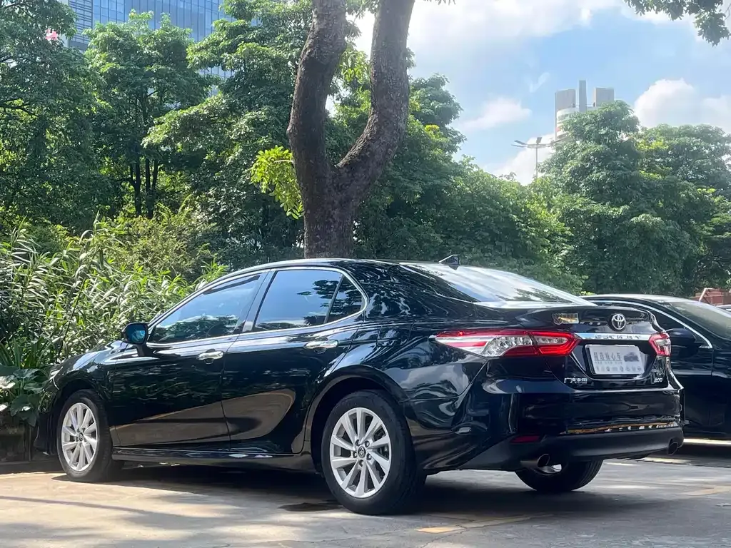Toyota Camry 2023 из CN, фото 6