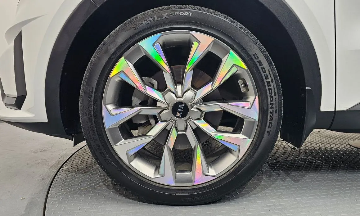 Kia Sorento — фото 9