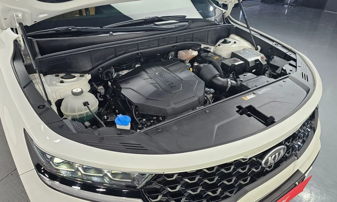Kia Sorento — фото 6