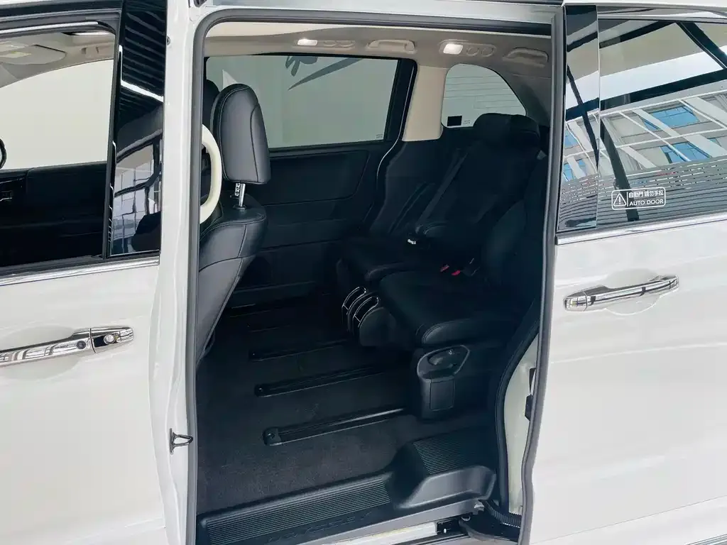 Honda Odyssey 2021 из CN, фото 4