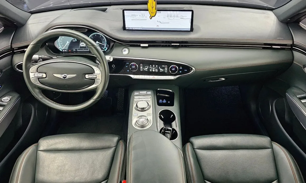 Genesis GV70 — фото 10