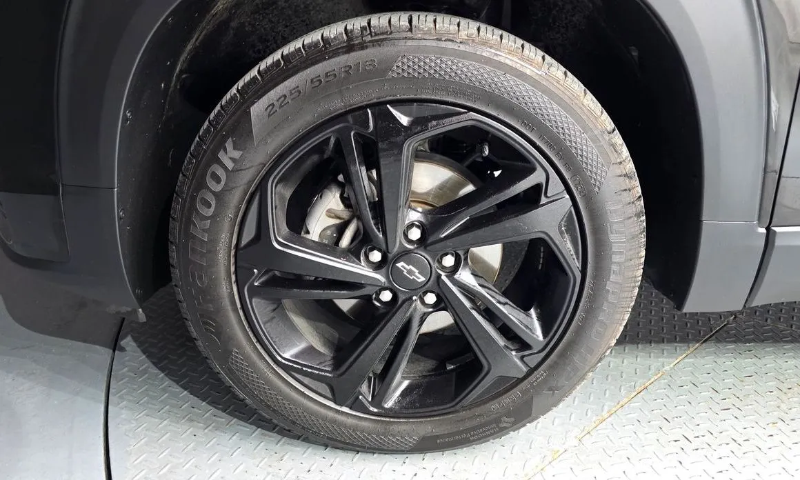 Chevrolet (GM Daewoo) Trailblazer 2022 из KR, фото 10