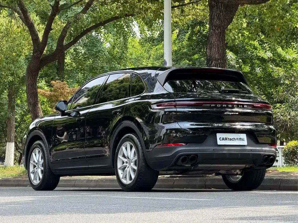 Porsche Cayenne — фото 4